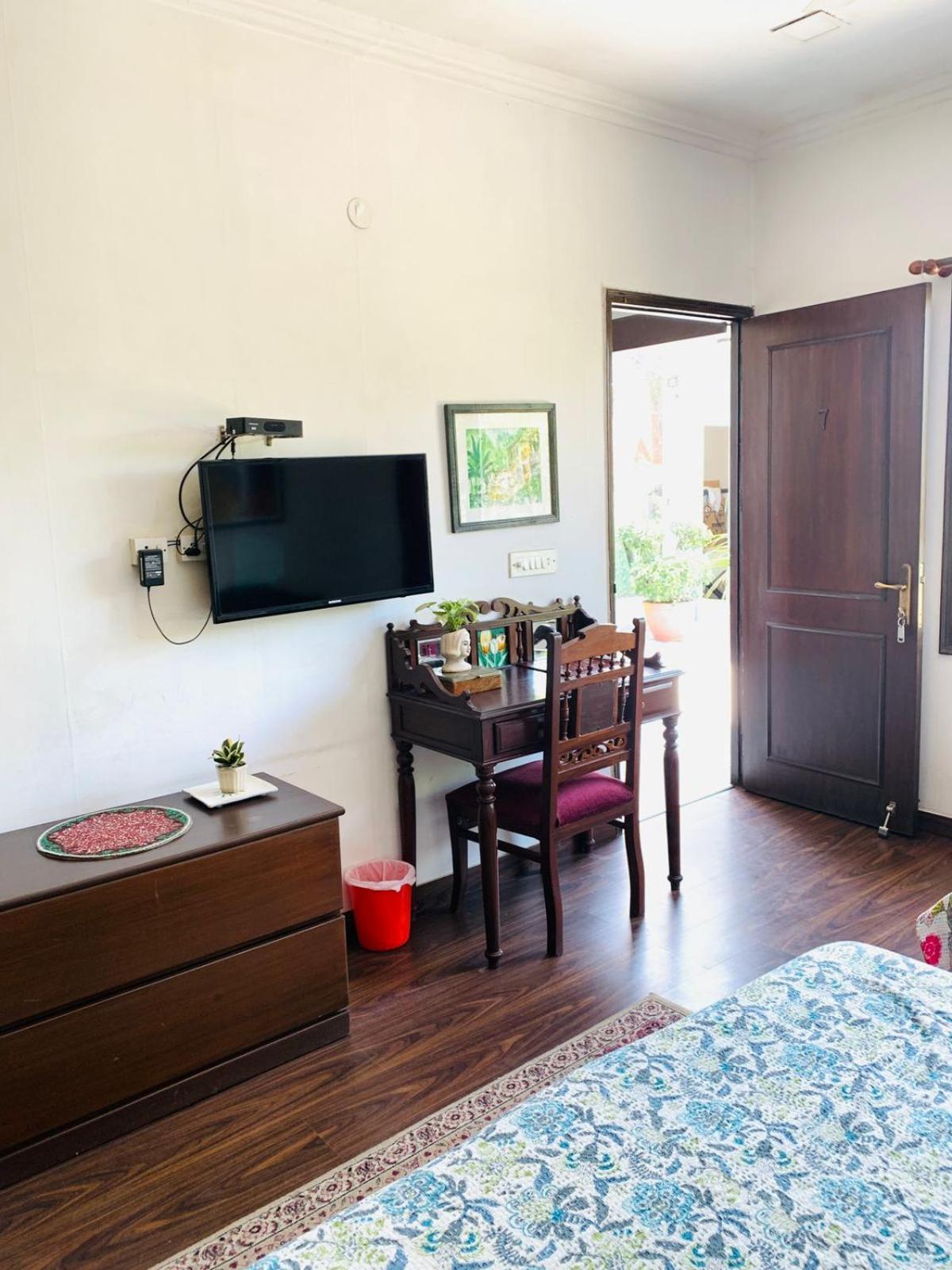 Vandana's 3* New Delhi